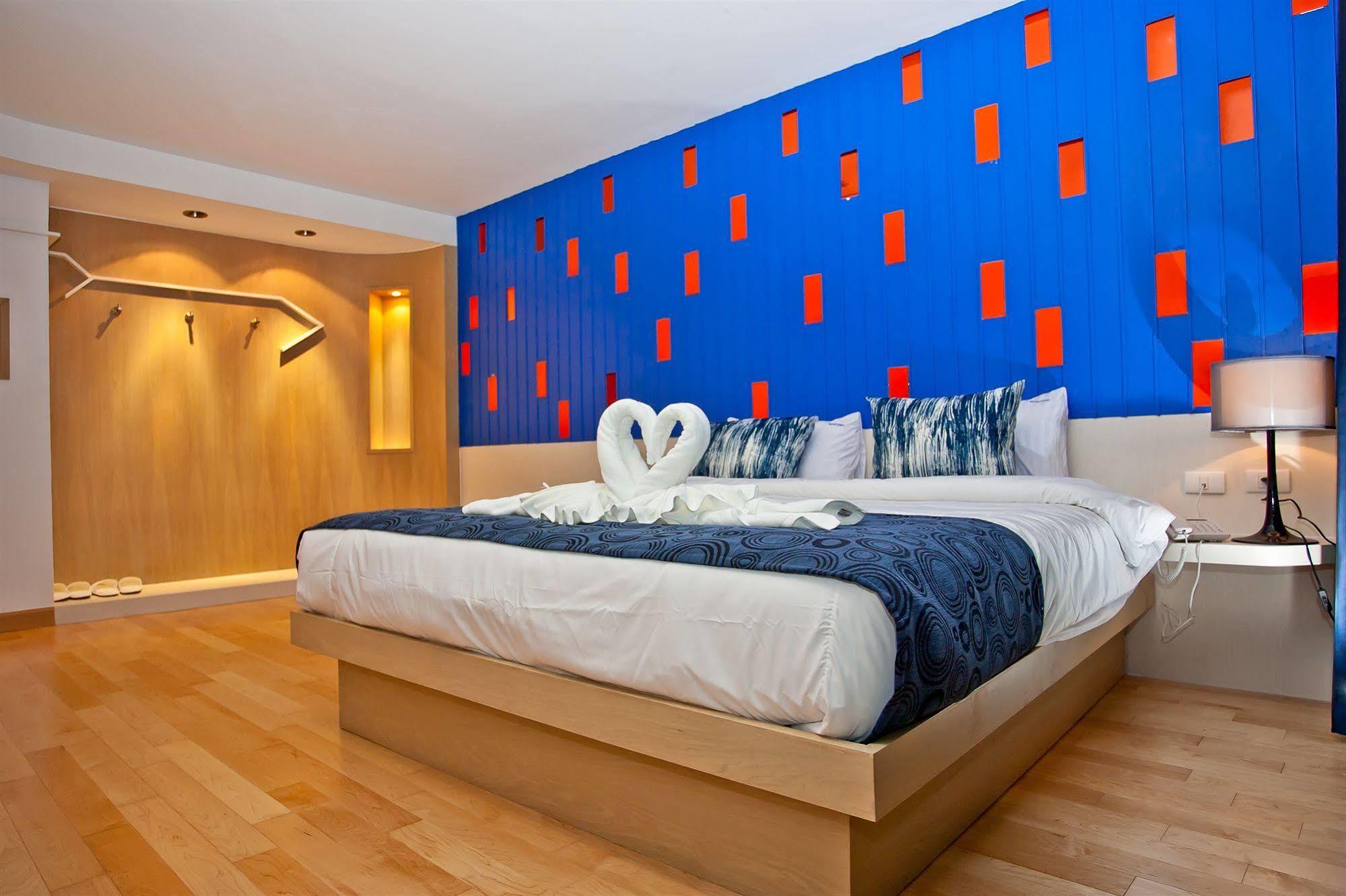 Sea Cono Boutique Hotel Phuket Luaran gambar